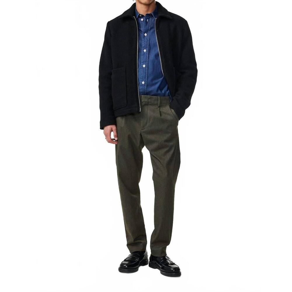 NEW NN07 relaxed fit tapered leg trousers in dark army